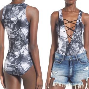 Madison & Berkeley Print Lace-Up Bodysuit (C1)